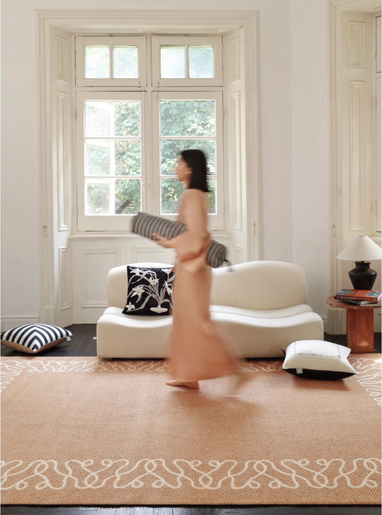 Butterfly Wool Rug – Handwoven Modern Area Rug with Decorative Border