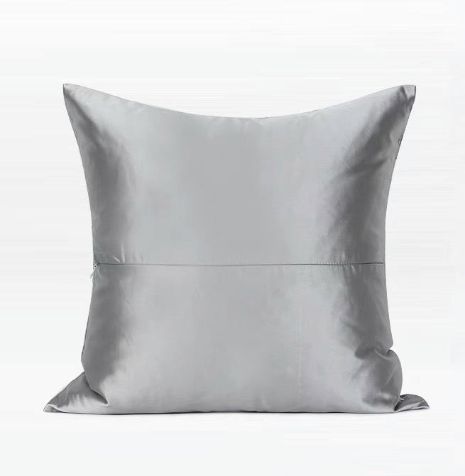 Bèbinn Silver Cushion
